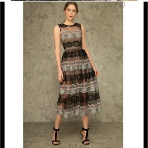 Bronx & Banco Nwt Caprese Midi Dress Size Small